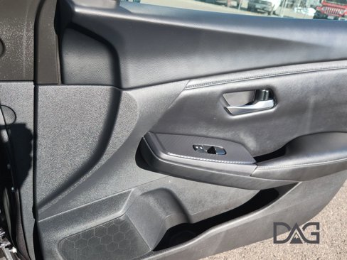 Used 2023 Nissan Sentra SV image 22