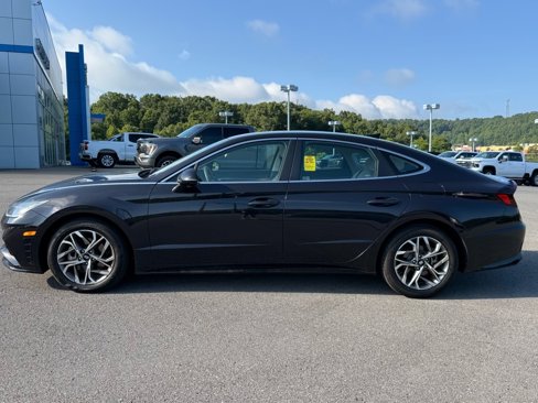 Used 2023 Hyundai Sonata SEL image 2