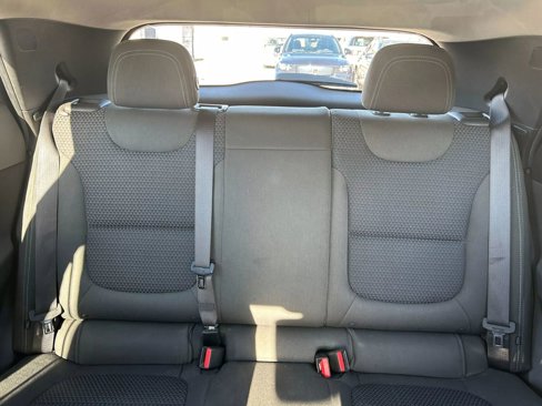 Used 2023 Chevrolet Bolt EUV LT image 46