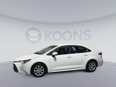 Used 2022 Toyota Corolla LE image 5