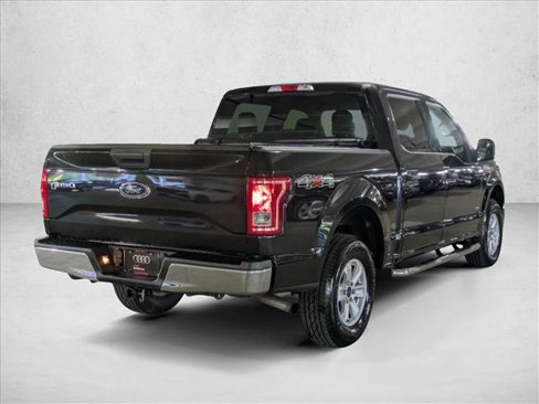 Used 2015 Ford F150 XLT image 5