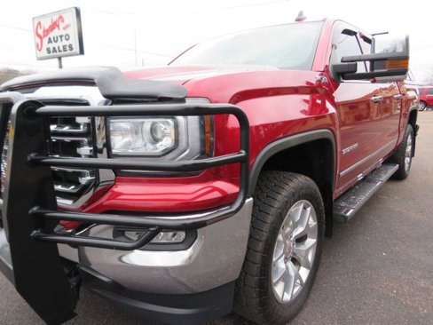 Used 2018 GMC Sierra 1500 SLT w/ SLT Premium Package image 10