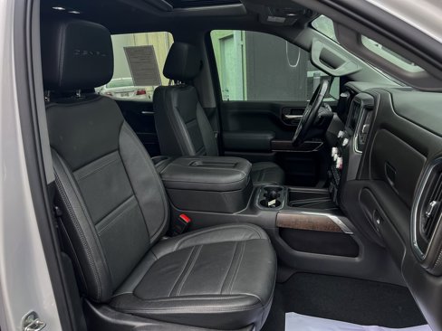 Used 2022 GMC Sierra 1500 Denali w/ Driver Alert Package II image 9