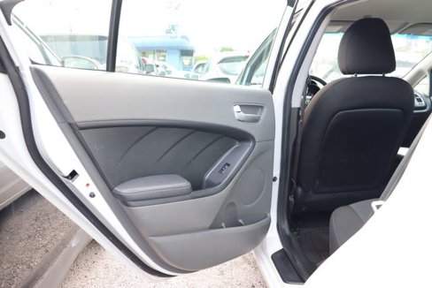 Used 2017 Kia Forte LX image 23