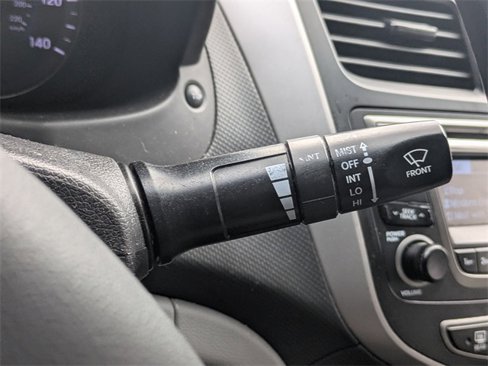 Used 2016 Hyundai Accent SE image 22