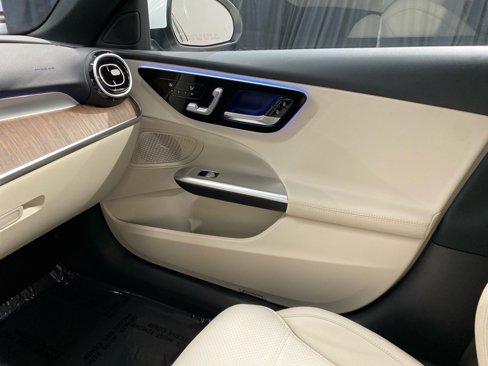Certified 2024 Mercedes-Benz C 300 Sedan image 8