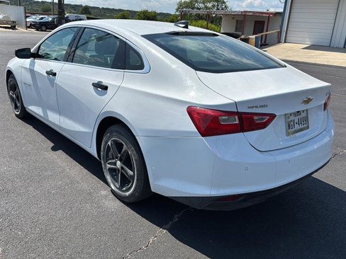 Used 2024 Chevrolet Malibu LS image 4