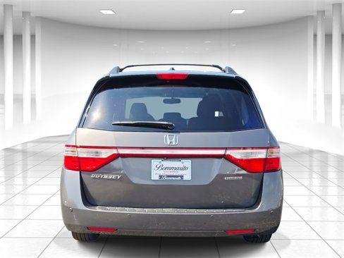 Used 2012 Honda Odyssey Touring Elite image 4