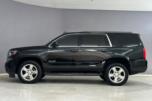 Used 2015 Chevrolet Tahoe LT w/ Luxury Package image 2