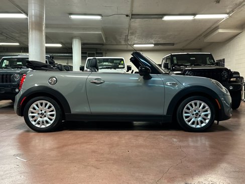 Used 2016 MINI Cooper S image 6