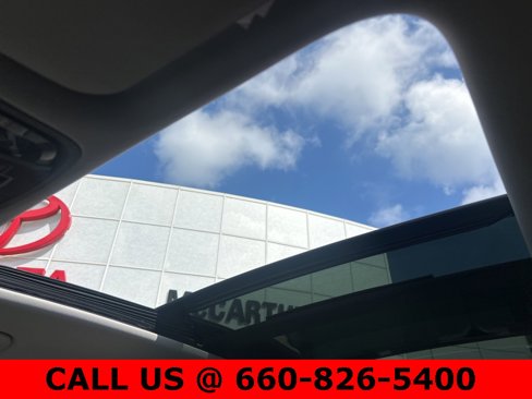 Used 2019 Kia Sorento SX w/ SX Touring Package image 14