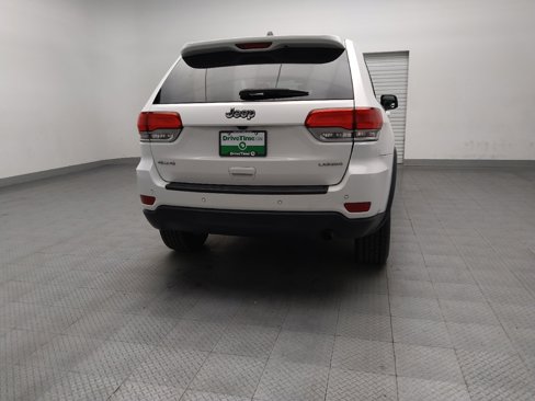 Used 2018 Jeep Grand Cherokee Laredo image 7