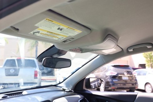 Used 2021 Chevrolet Equinox LS image 9