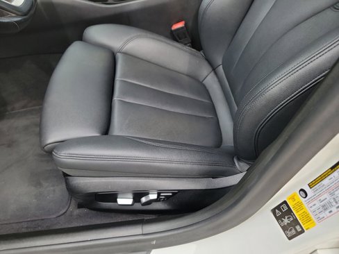 Used 2019 BMW 530i xDrive image 21