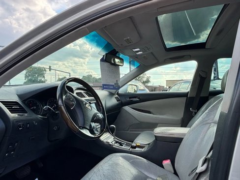 Used 2011 Lexus ES 350 image 4
