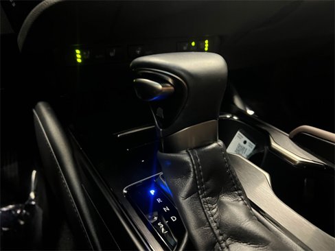 Used 2023 Lexus ES 350 w/ Premium Package image 21
