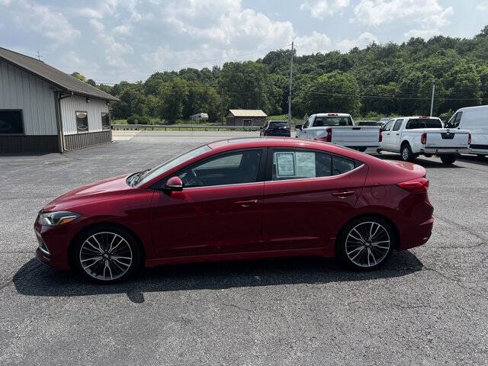 Used 2018 Hyundai Elantra Sport image 8