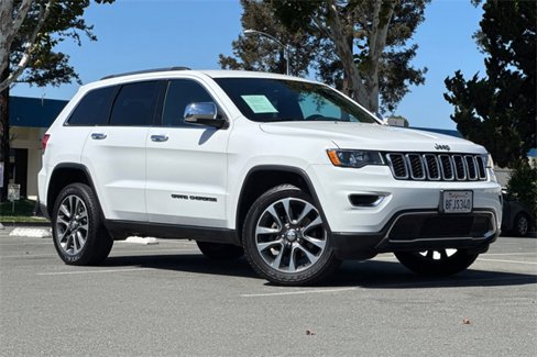 Used 2018 Jeep Grand Cherokee Limited image 2