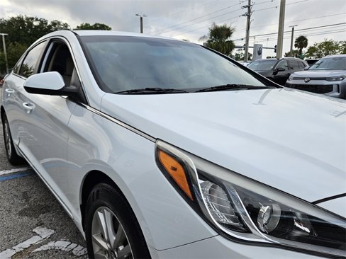 Used 2016 Hyundai Sonata SE image 18