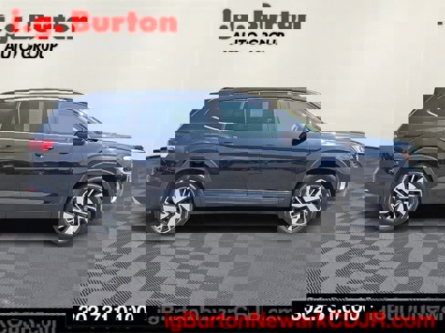 Used 2024 Volkswagen Atlas SE image 7
