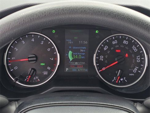 Used 2021 Toyota RAV4 XLE image 7