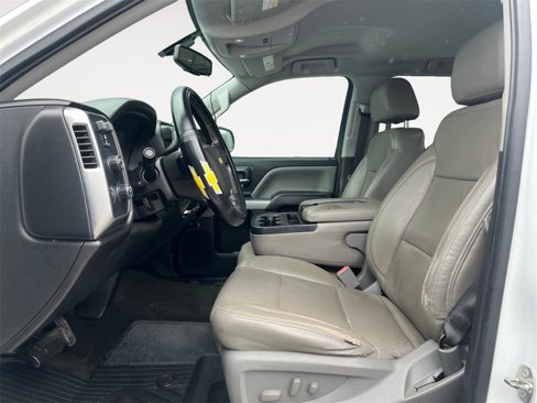 Used 2018 Chevrolet Silverado 1500 LT w/ All Star Edition image 9