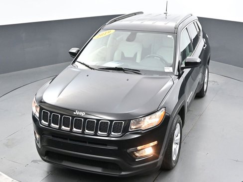 Used 2019 Jeep Compass Latitude w/ Popular Equipment Group image 33