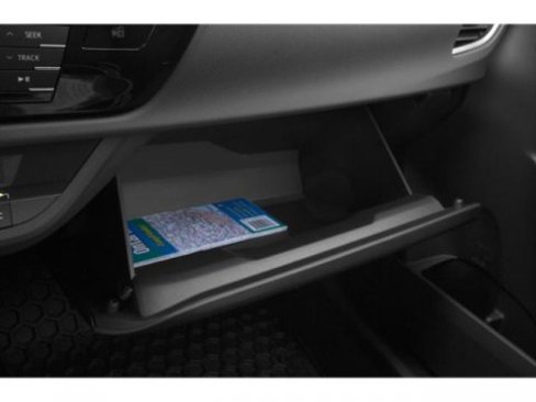 Used 2015 Toyota Corolla S image 17