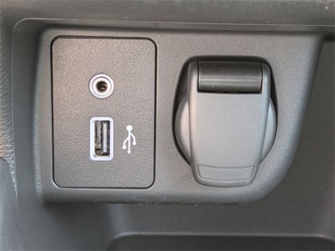 New 2025 Nissan Versa S w/ Trunk Package image 19