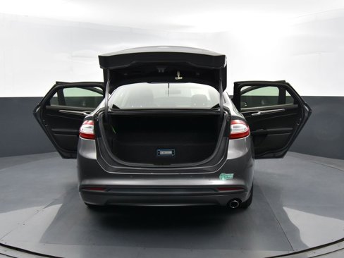Used 2014 Ford Fusion Energi SE image 33