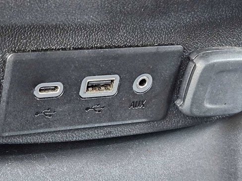 Used 2019 Chevrolet Malibu LT image 12
