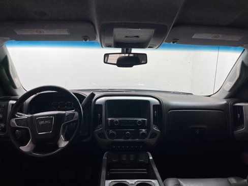 Used 2017 GMC Sierra 2500 SLT w/ Duramax Plus Package image 9