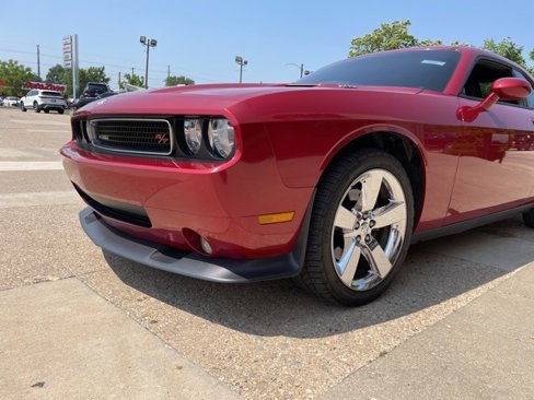 Used 2010 Dodge Challenger R/T image 14