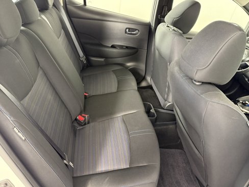 Used 2023 Nissan Leaf SV Plus image 13
