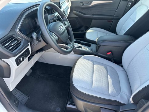 Used 2025 Ford Escape Active image 8