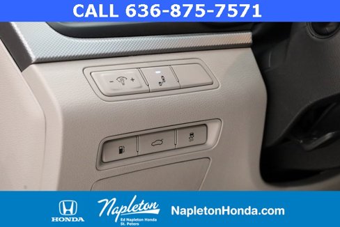 Used 2018 Hyundai Sonata SEL w/ Cargo Package image 11
