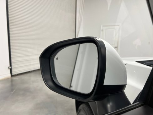 Used 2024 Nissan Rogue SV image 13