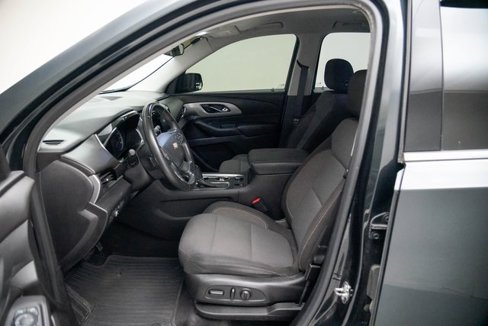 Used 2018 Chevrolet Traverse LT image 23
