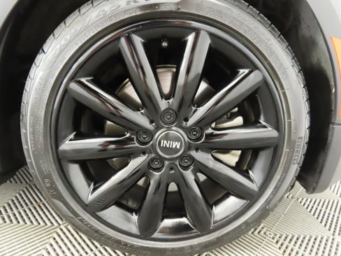 Used 2017 MINI Cooper S image 30