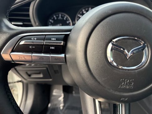 Used 2023 MAZDA MAZDA3 s image 23