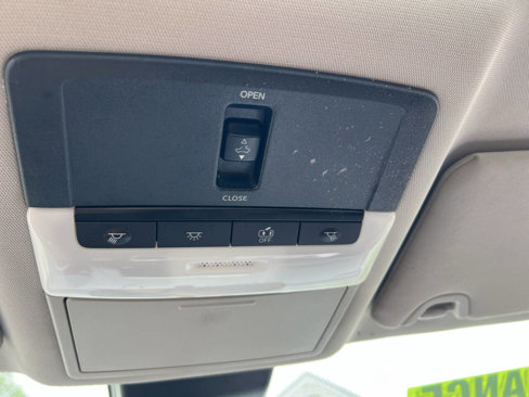 Used 2021 Nissan Altima 2.5 SV w/ SV Premium Package image 30