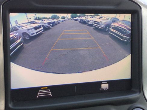 Used 2021 Chevrolet Silverado 1500 LT w/ Safety Package image 28