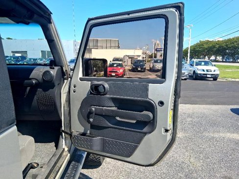 Used 2007 Jeep Wrangler X image 21