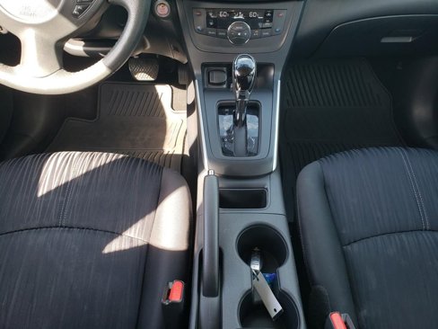 Used 2018 Nissan Sentra SV w/ Premium Package (P01) image 18