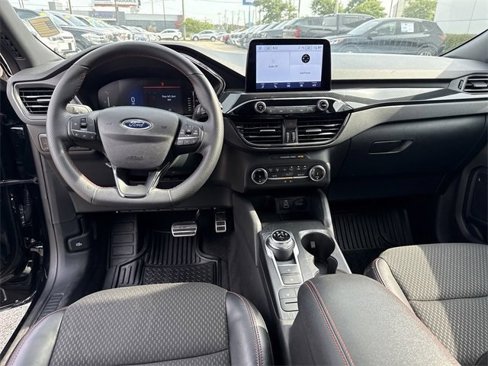 Used 2024 Ford Escape ST-Line image 6
