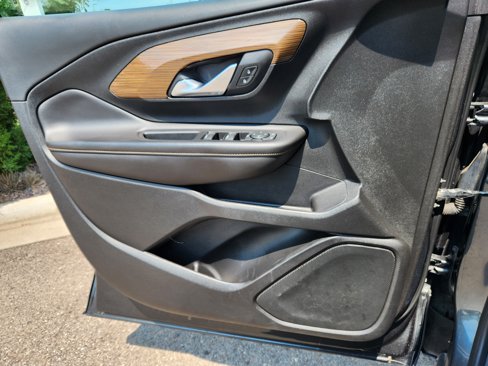 Used 2020 GMC Terrain SLE image 6