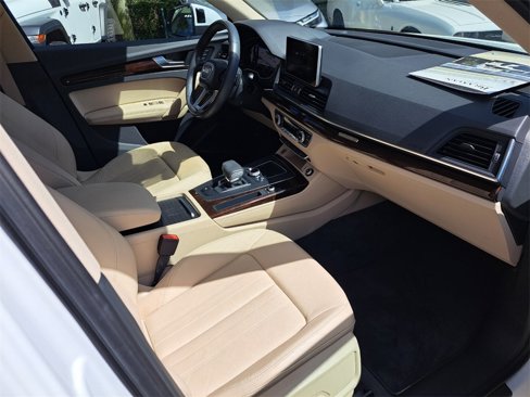 Used 2019 Audi Q5 2.0T Premium Plus w/ Premium Plus Package image 14
