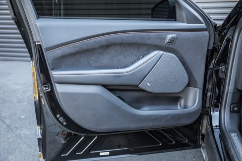 Used 2022 Ford Mustang Mach-E GT image 22