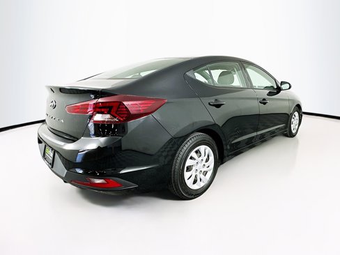 Used 2020 Hyundai Elantra SE w/ Cargo Package (C1) image 9