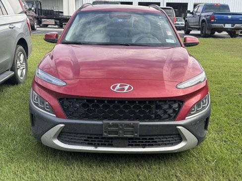 Used 2022 Hyundai Kona Limited image 2